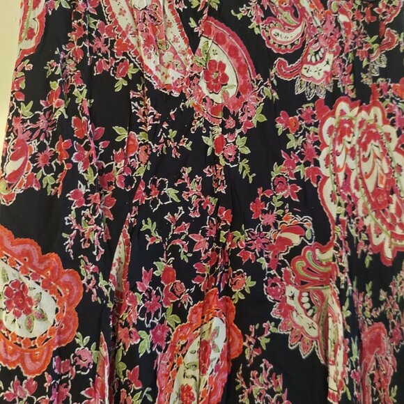 Festive Floral and Sheer Skirt - Picture 4 of 6